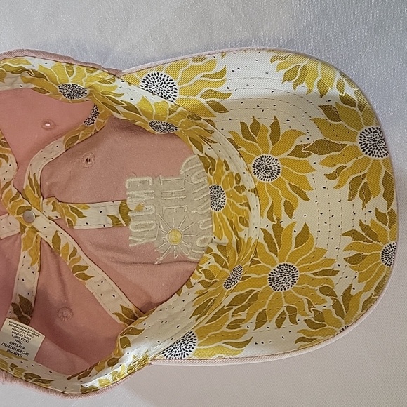 Pink Slide back Hat Embroidered Enjoy the Journey - Picture 3 of 5